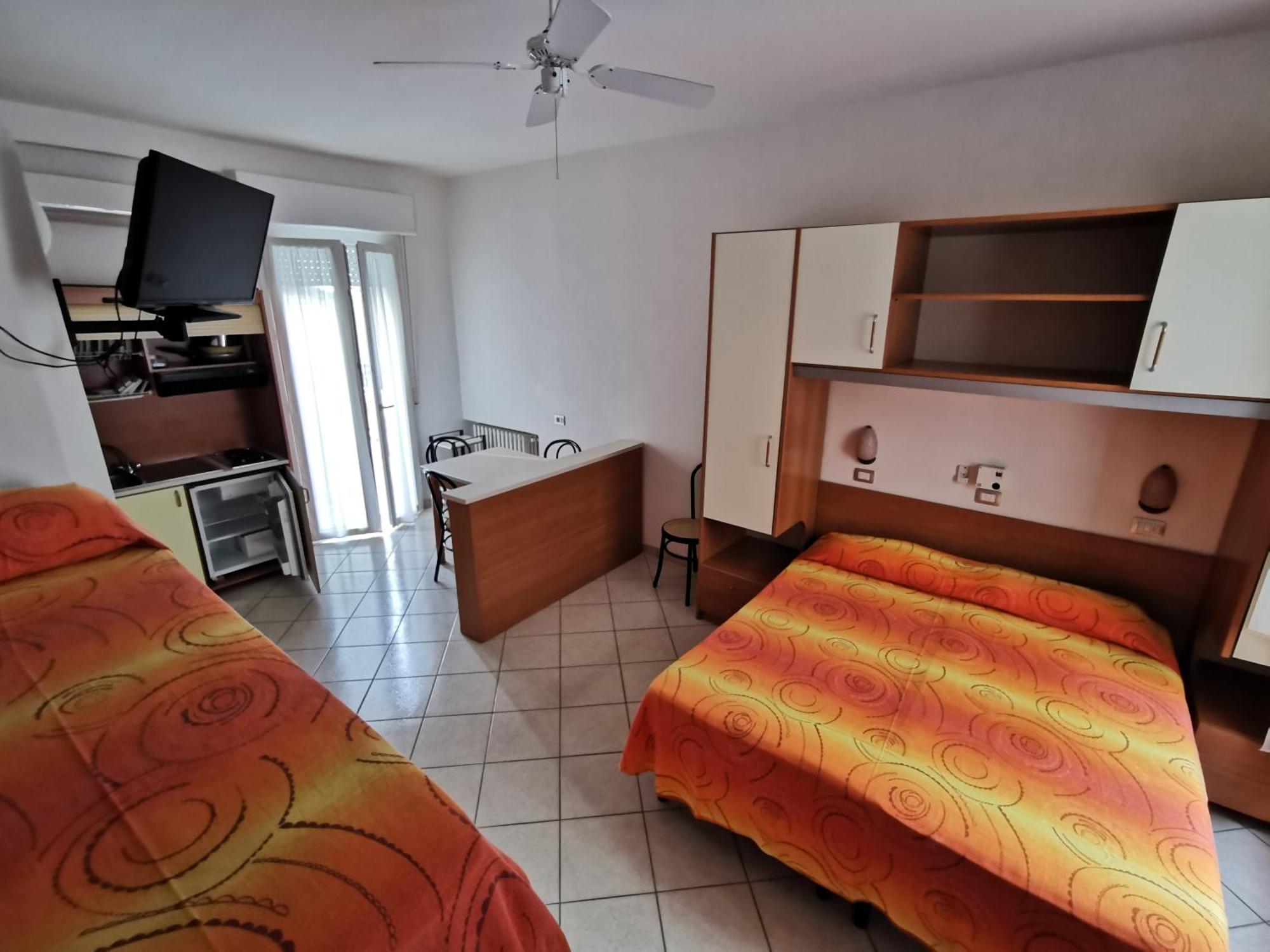 كاتوليكا B&B Residence Sorriso المظهر الخارجي الصورة
